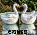http://patronesamigurumis.blogspot.com.es/2013/10/patrones-cisnes.html