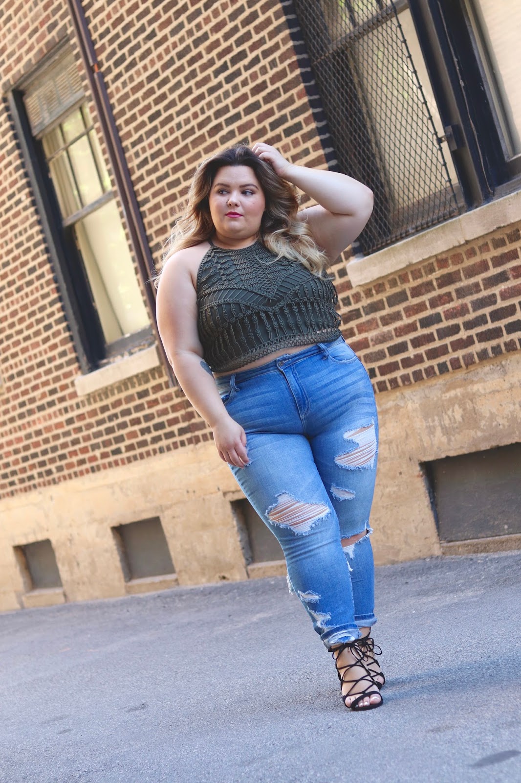 cello jeans, affordable plus size denim, plus size jeans, affordable plus size clothing, H&M plus sizes, how to hide my stomach pouch, plus size fashion blogger, Chicago blogger, natalie in the city, natalie craig, sunglass up, destroyed denim, curves and confidence,