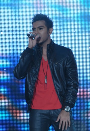 Matagi Mag Beauty Pageants Taufik Batisah