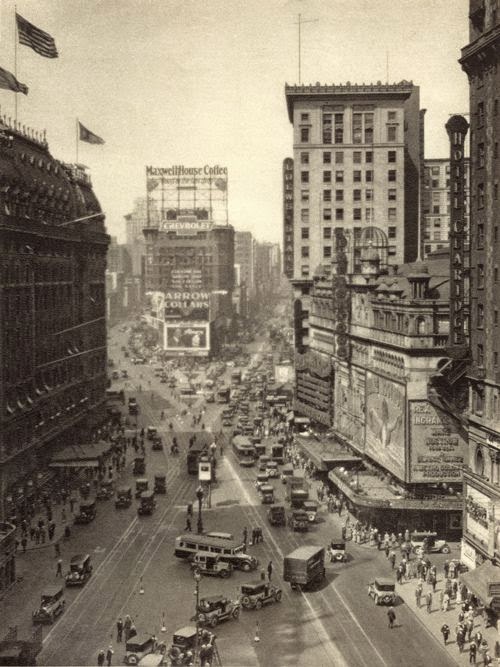 Times Square 1920s randommusings.filminspector.com