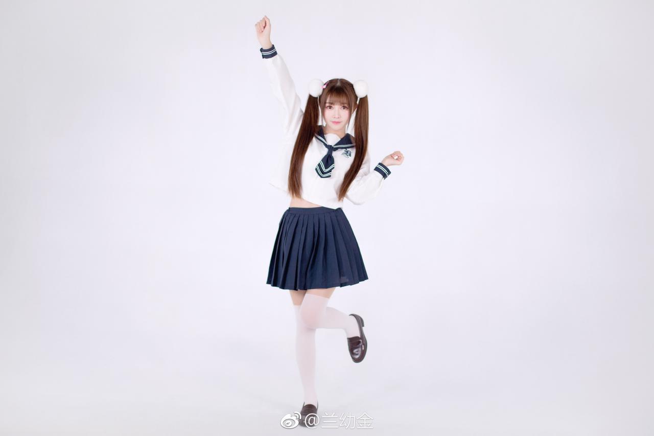 Chinese cute model - Cosplay Little Playful Angel Girl