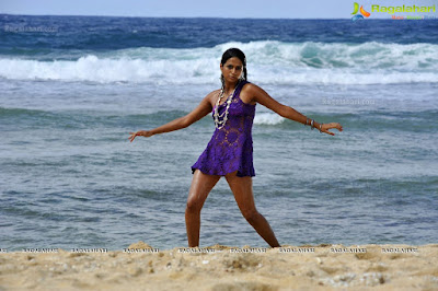 shraddha das beach dance high res35