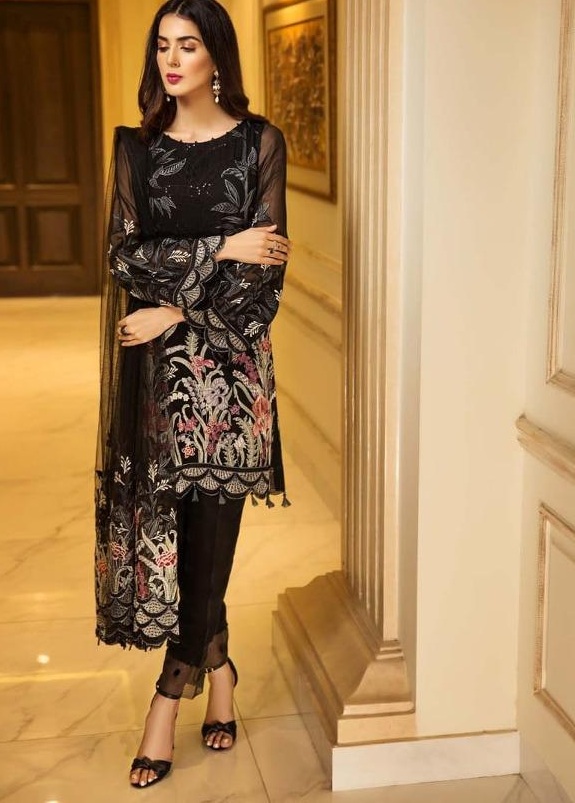 Rinaz fashion Hit Design pakistani Suits wholesale Price