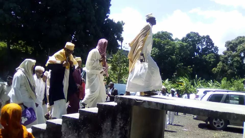 Moroni Les comoriens qui ont célébré l'ID Elkabir vendredi devant la justice