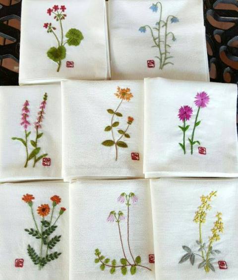 Mẫu thêu hoa nhí đẹp - Hinh 12