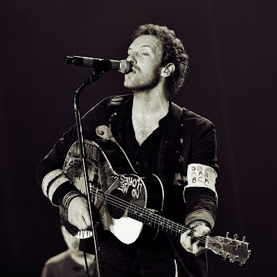 Chris Martin - Coldplay download free wallpapers for Apple iPad