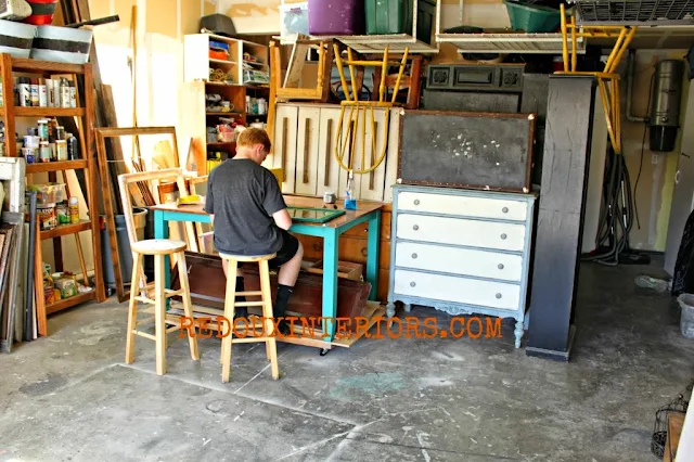 From table to workbench with VERY little building!  By Redoux Interiors featured on http://www.ilovethatjunk.com 