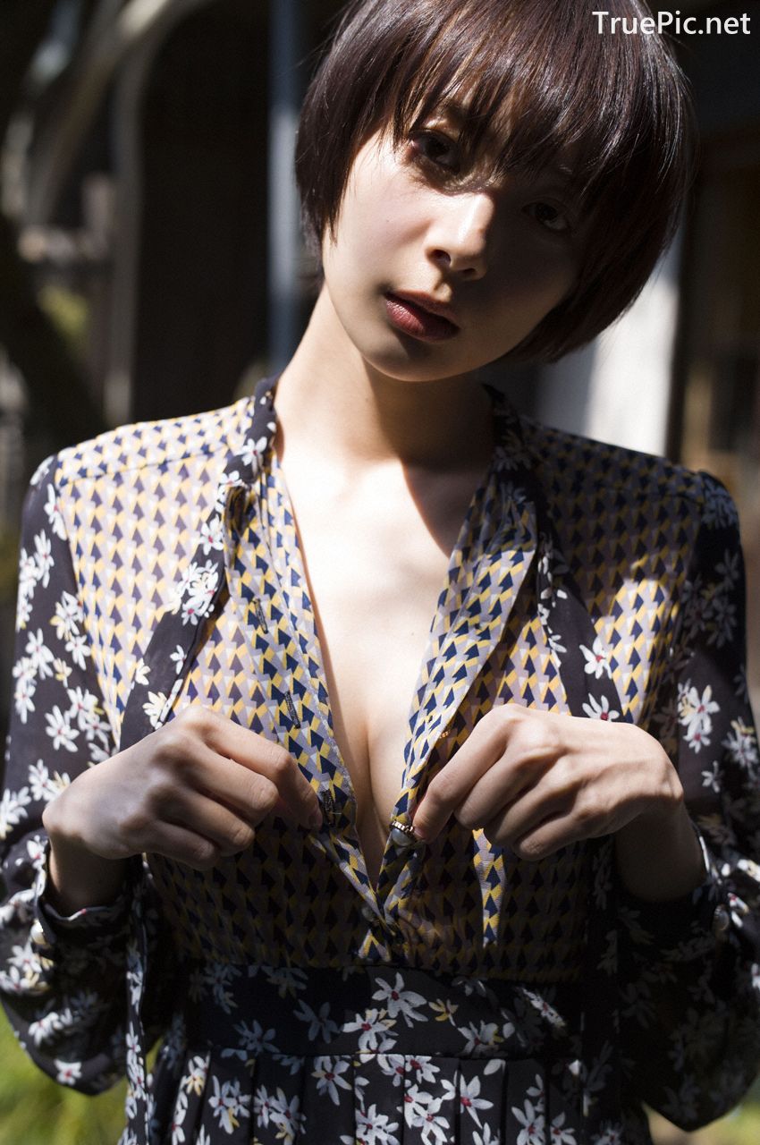 Image-Japanese-Model-Sayaka-Okada-What-To-Do-When-Its-Too-Hot-TruePic.net- Picture-30