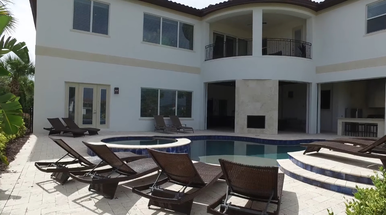 Mansion Interior Design Tour vs. Magnificent Golf Course Home in Reunion, Florida | Sotheby's International Realty