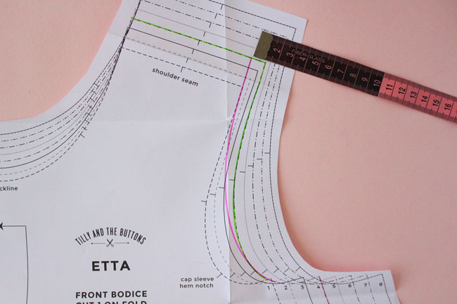 Fitting the Etta dress sewing pattern - Tilly and the Buttons