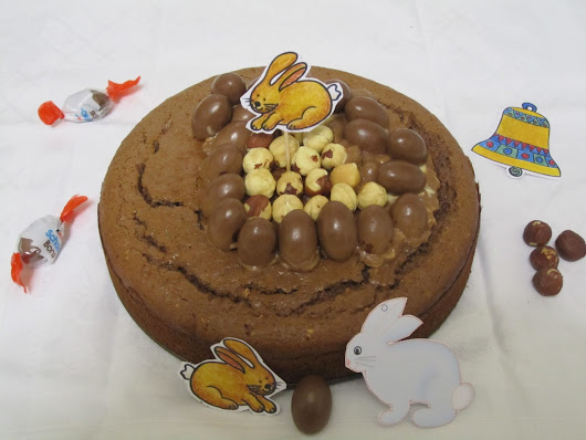 Gâteau aux Kinder Schoko-Bons, décoration de Pâques