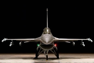 Jet Tempur F-16 