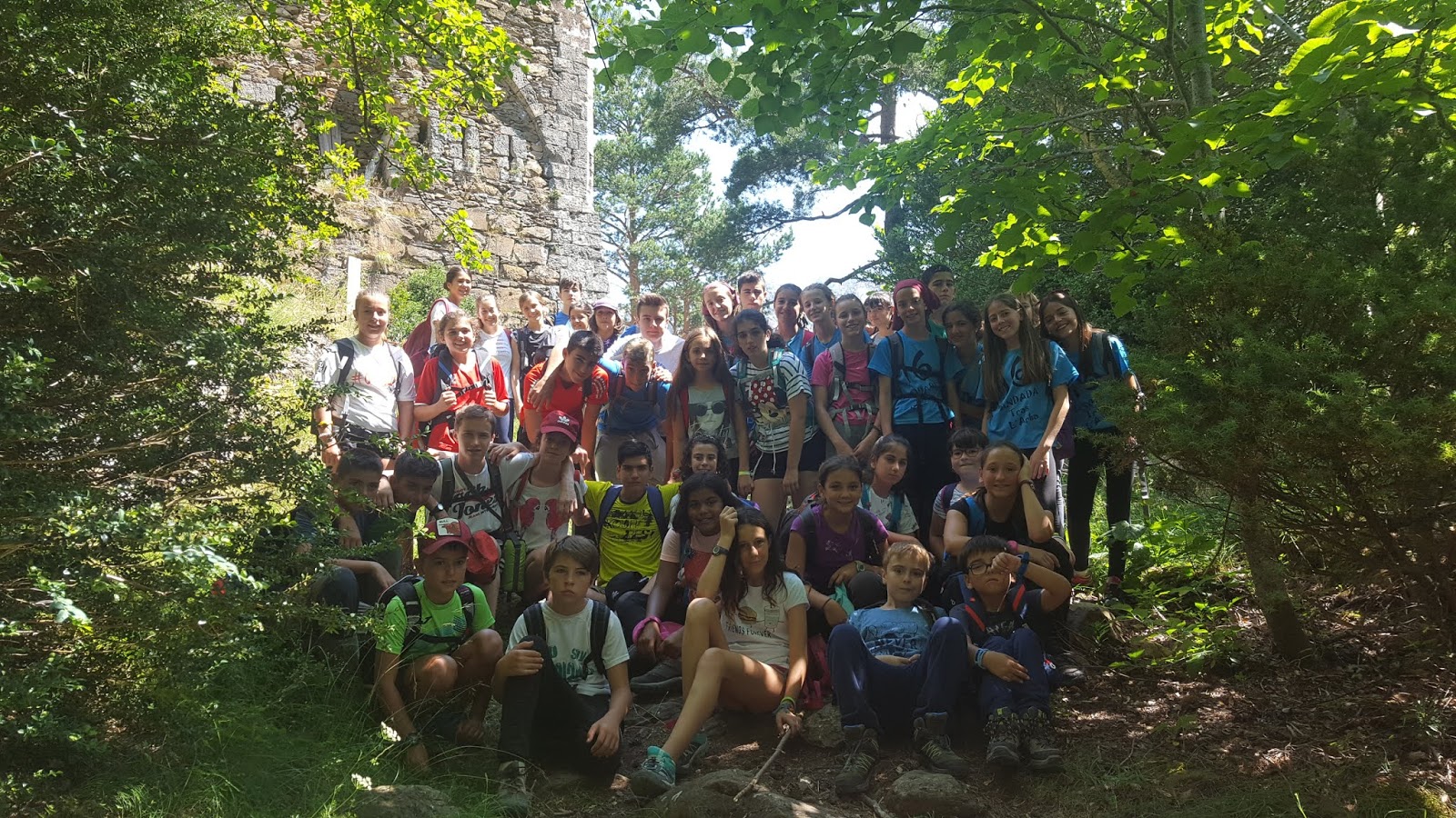 Campamentos Selva de Oza: Dia 3 Senderismo Calzada Romana
