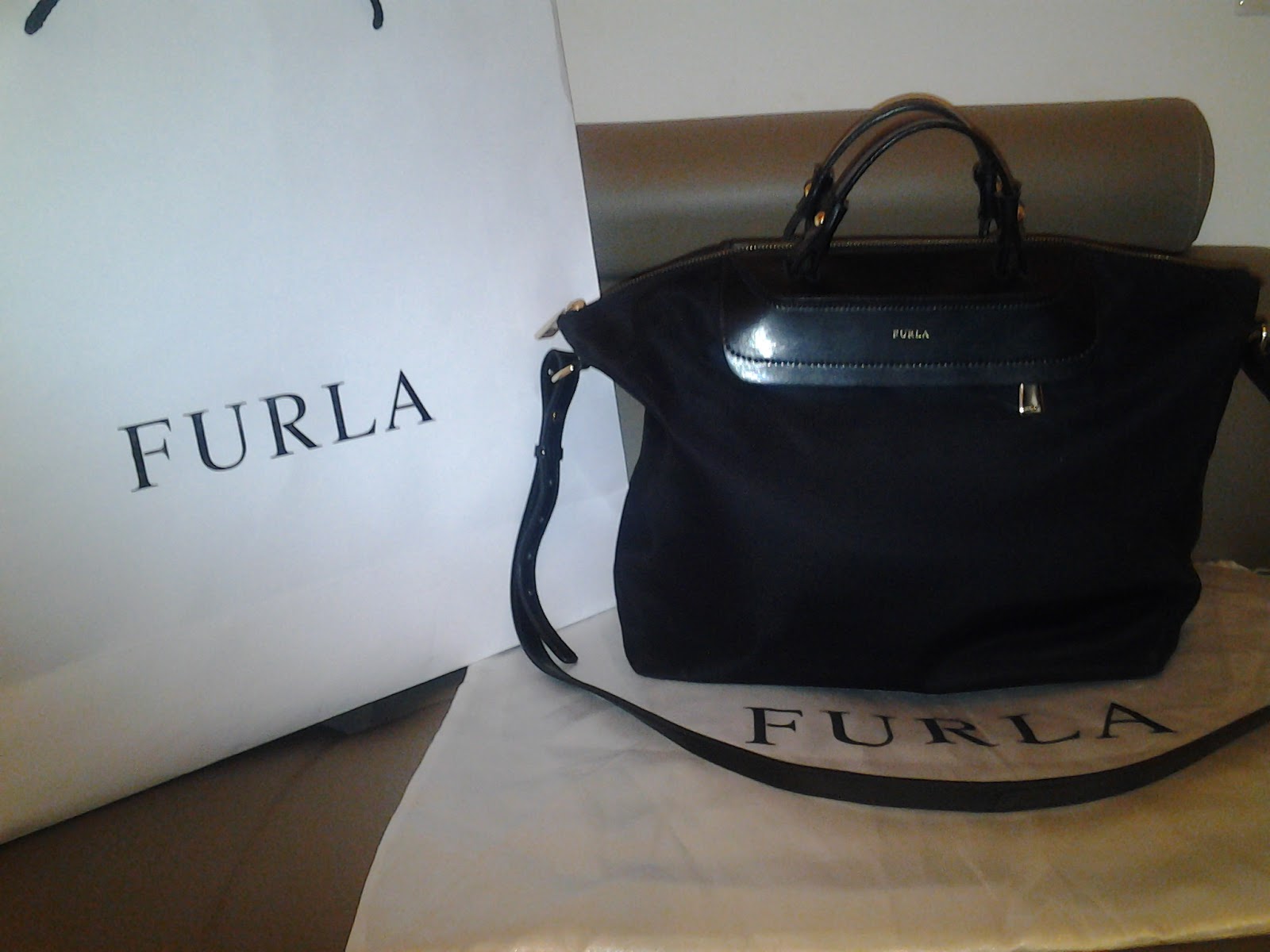 lovebrandedbag boutique For Sale New Furla Pop Tote Onyx Bag Large