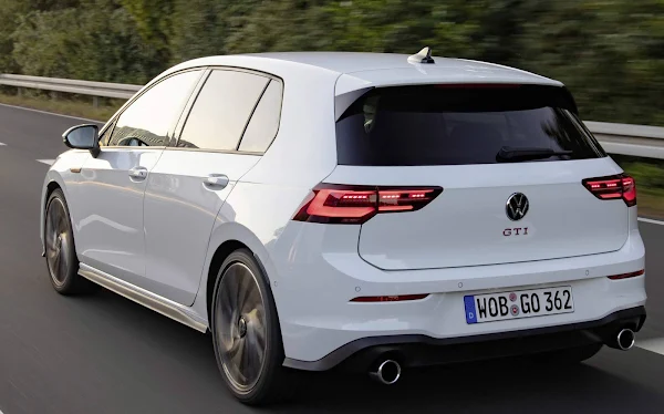 Novo VW Golf GTI 2022 - consumo