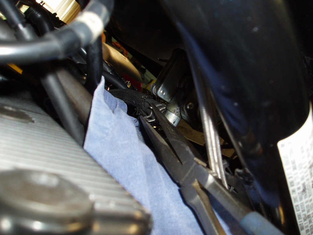 Bandit Files Bandit 1200 Fuel Tank Removal