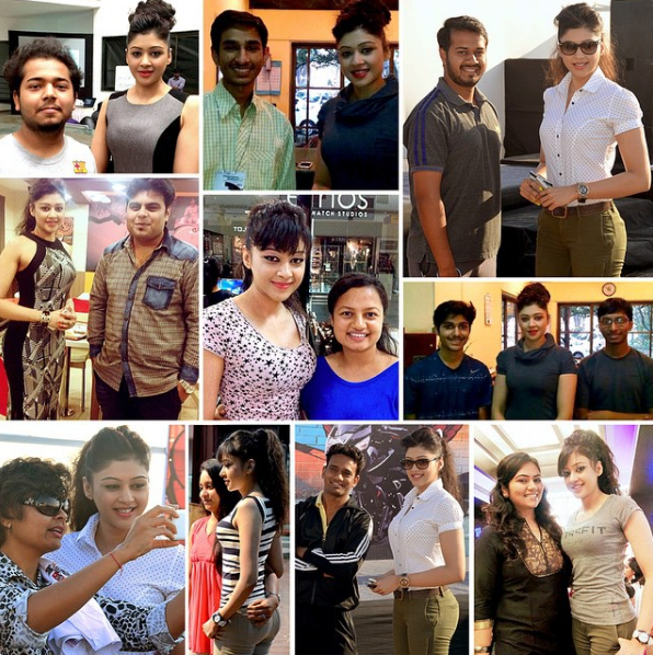 sapna vyas with her fans sapna vyas with her fans