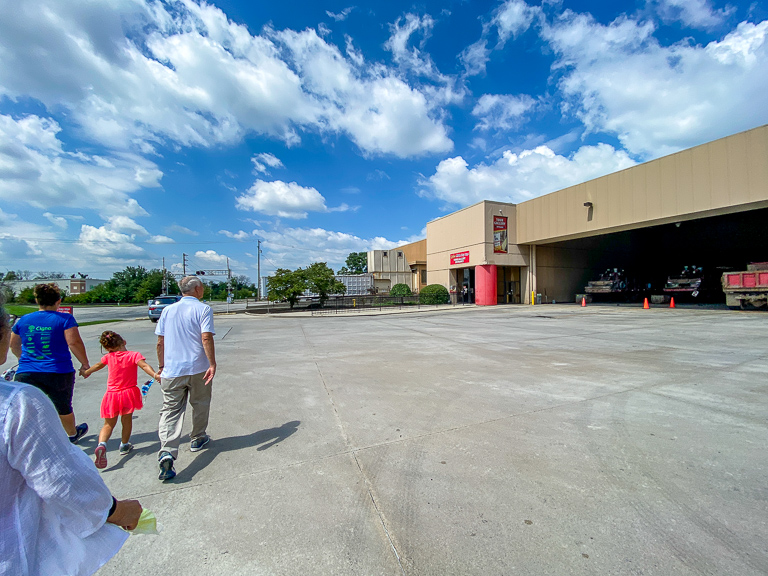 Tales of the Flowers Utz Potato Chip Factory Tour 2021/08/23