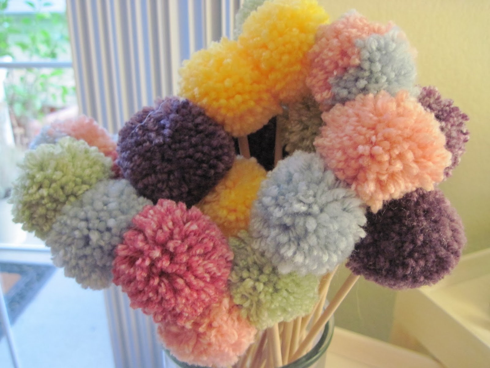 What Are Pom Pom Flowers at Alexander Barron blog