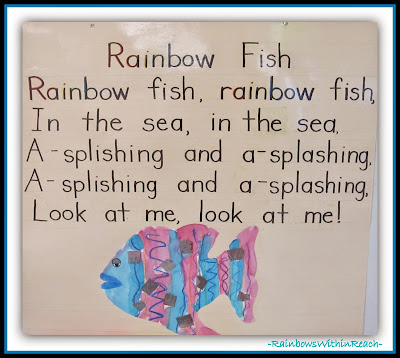 Rainbow Fish Piggy Back Song {Ocean RoundUP at RainbowsWithinReach}