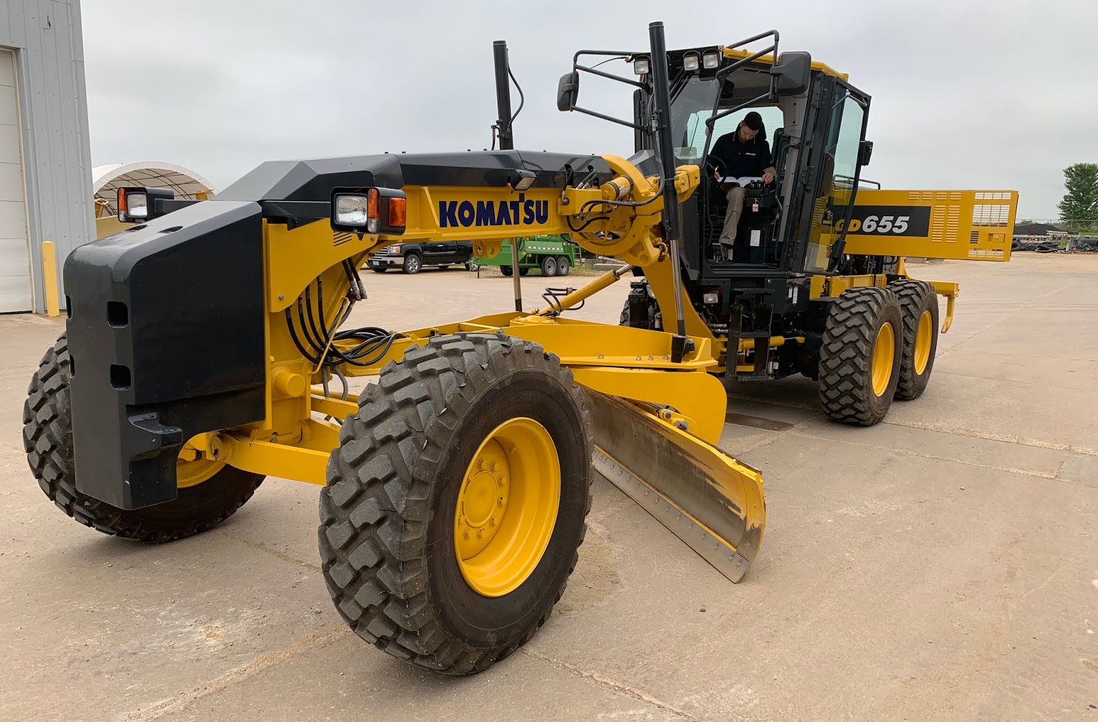 Updated Komatsu Motor Grader