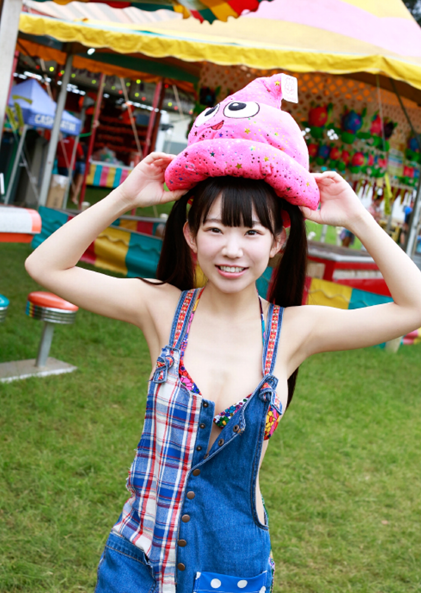 합법 로리로 유명한 마리나 나가사와 - 디쁠