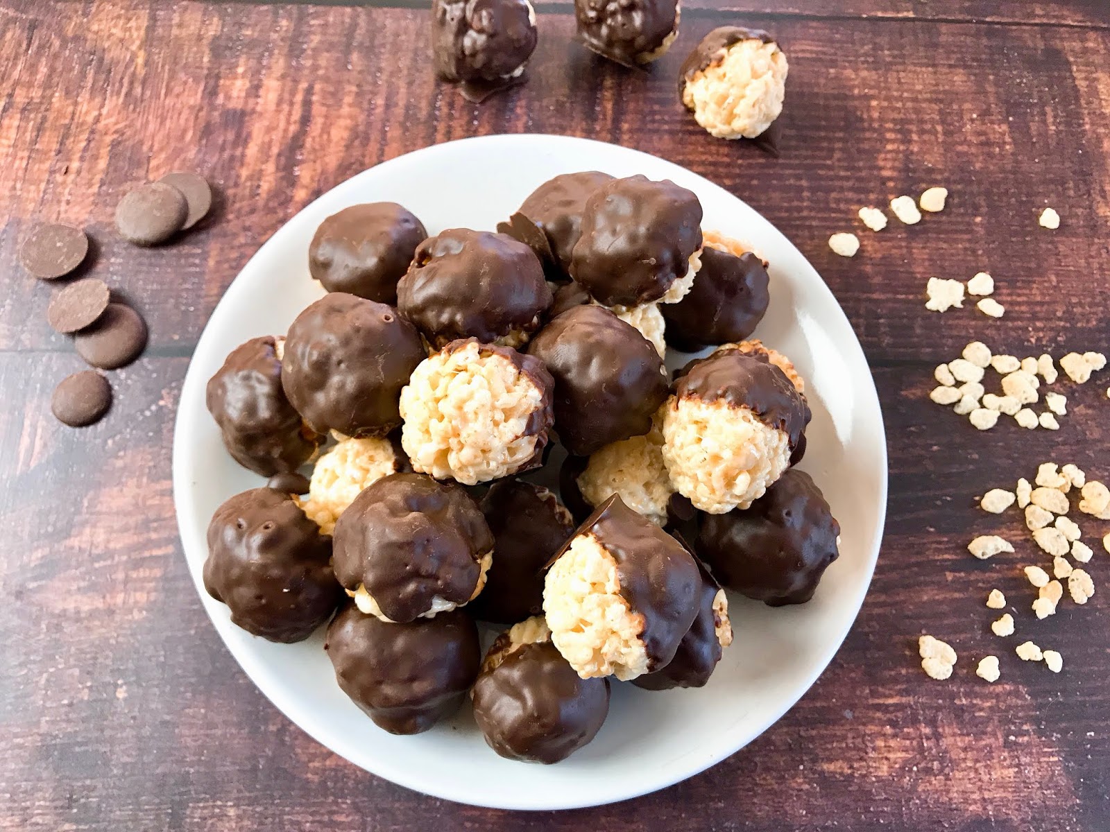 Chocolate Dunked Rice Krispies Treat Balls