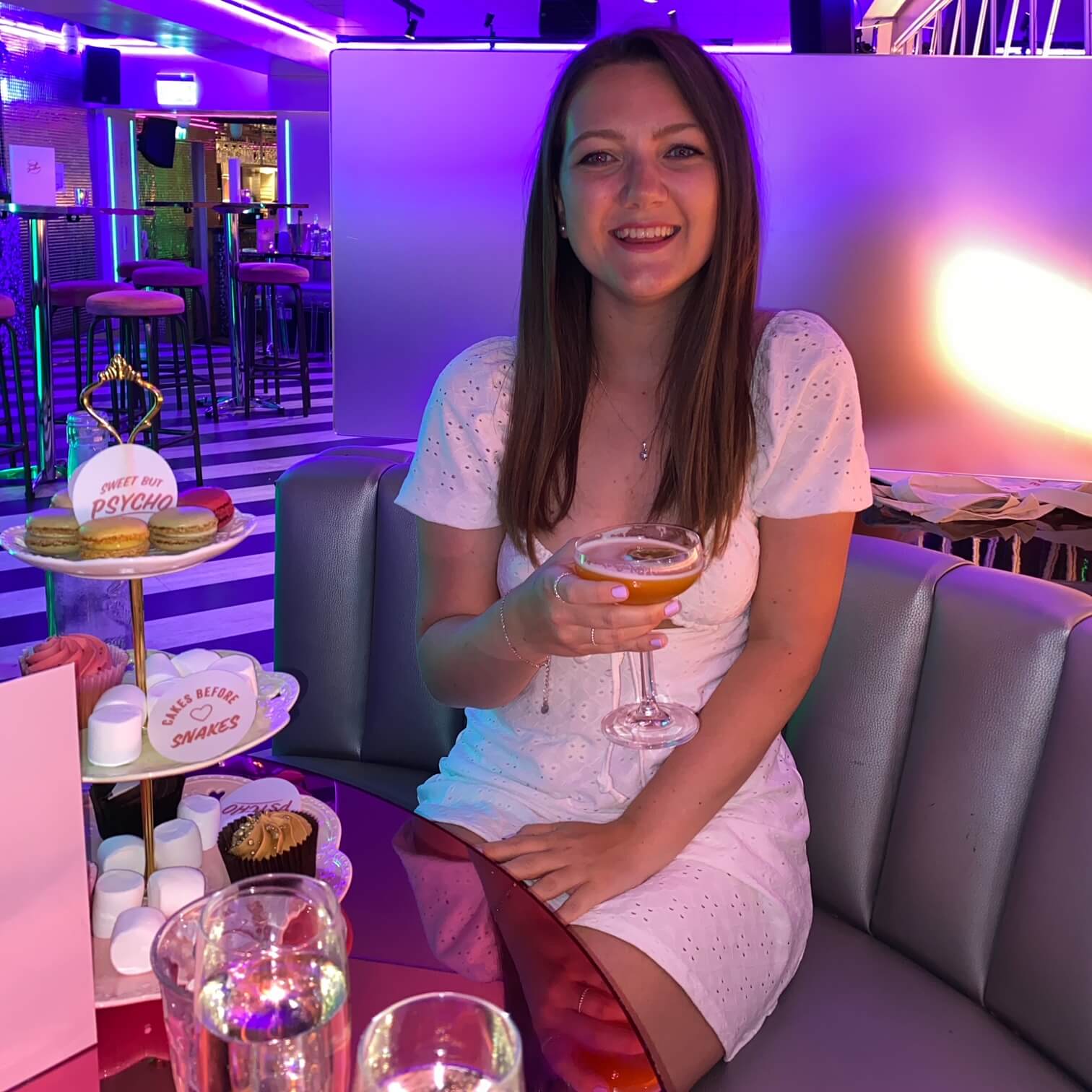 The best bars in London for a girls' weekend Della Loves Nutella ♥