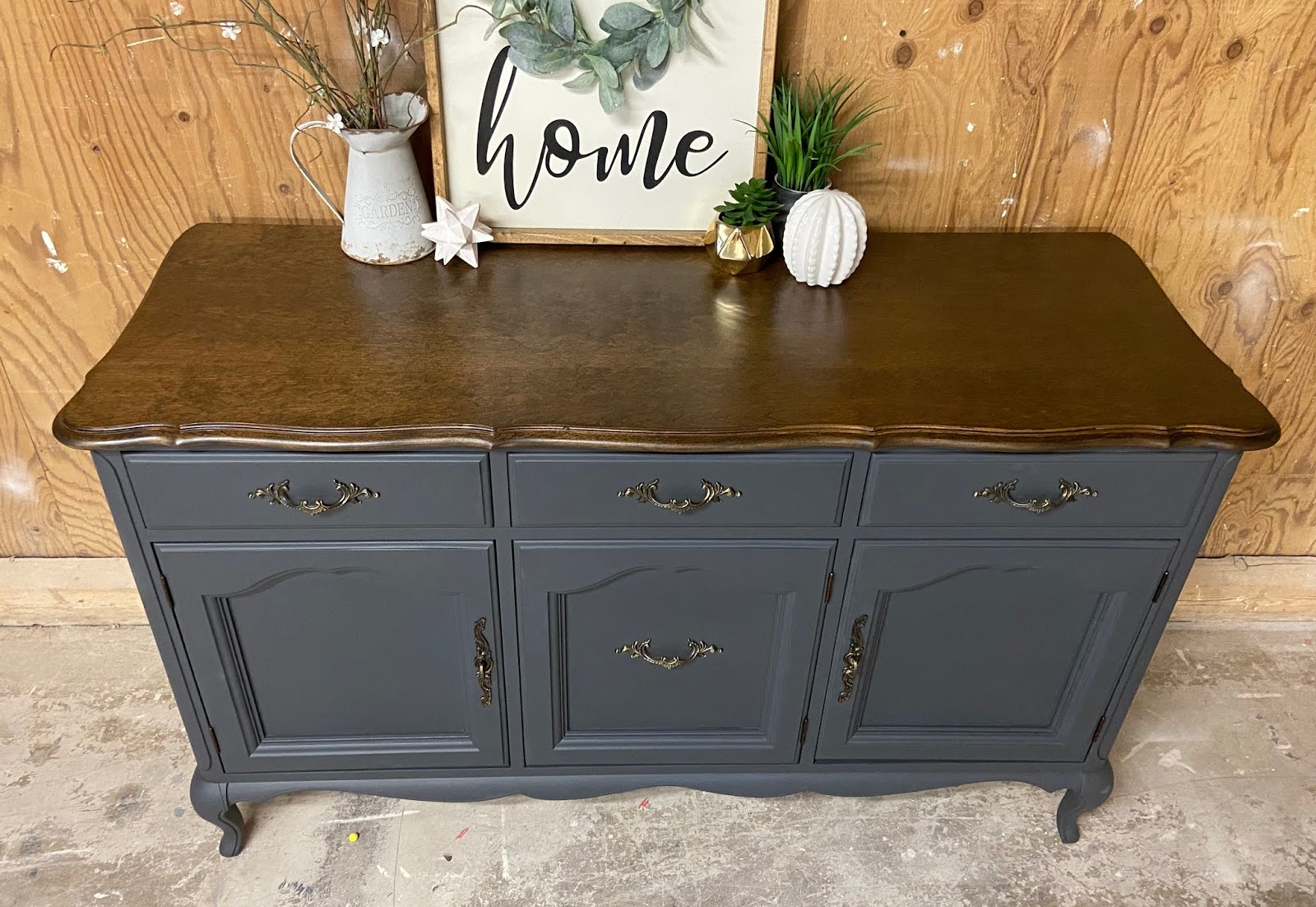 Better Than New: Pretty and Practical Buffet