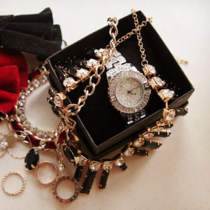 Đồng hồ nữ Bee Sister 9 aqc1izM 1599450328174 d2527248ccd939753535372999dd8a3e