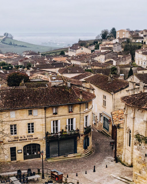 Weekday Wanderlust: Around the World with Marlene Lee @cookiesncandies