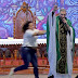 Mulher empurra Padre Marcelo Rossi de altar durante missa em Cachoeira Paulista; veja vídeo 