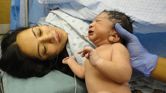 الولادة القيصرية birth