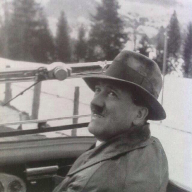 Driving_Hitler_worldwartwo.filminspector.com_28.jpg