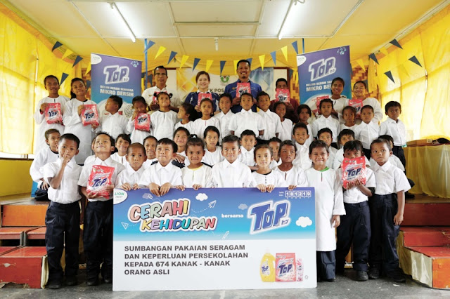 Sumbangan Kembali-Ke-Sekolah TOP Kepada 674 Pelajar Orang Asli Mencatat Rekod Tiga Kali Ganda Sasaran Dana Sumbangan Kembali-Ke-Sekolah TOP Kepada 674 Pelajar Orang Asli Mencatat Rekod Tiga Kali Ganda Sasaran Dana
