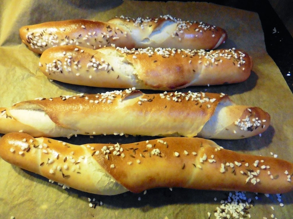 Prostmahlzeit: Salzstangerl