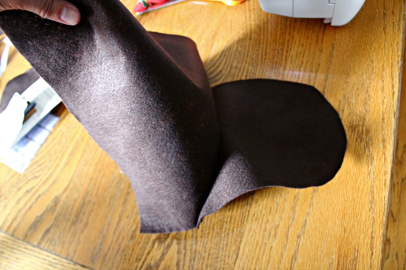 RisC Handmade Jake and the Neverland Pirate Felt Boots and Belt Tutorial