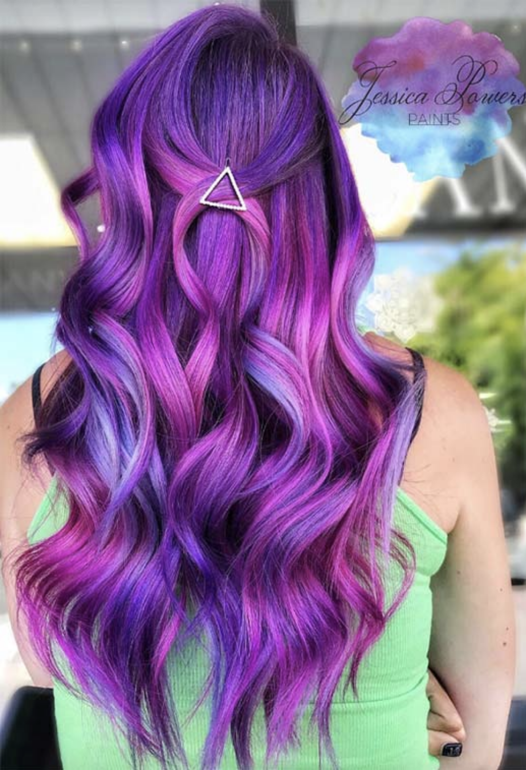 Покрасить волосы в красивый цвет. Цветные волосы. Цветное окрашивание. Фиолетовые волосы. Яркое окрашивание.