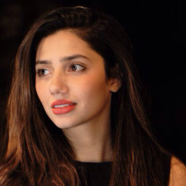 Mahira Khan husband, age, family, son, daughter, biography, movie, raees, dresses, wedding, hot, divorce, movies and tv shows, second marriage, pakistani actress, drama list, date of birth, new drama, bollywood name