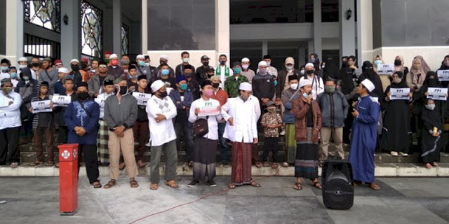 Front Persatuan Islam Kuningan Resmi Dideklarasikan Front Persatuan Islam Kuningan Resmi Dideklarasikan