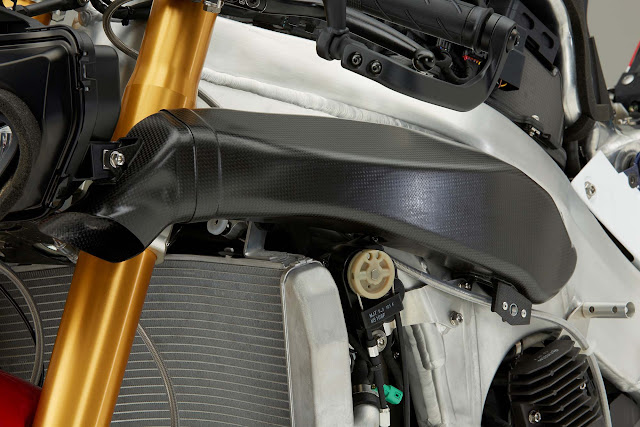 Honda RC213V-S Intake