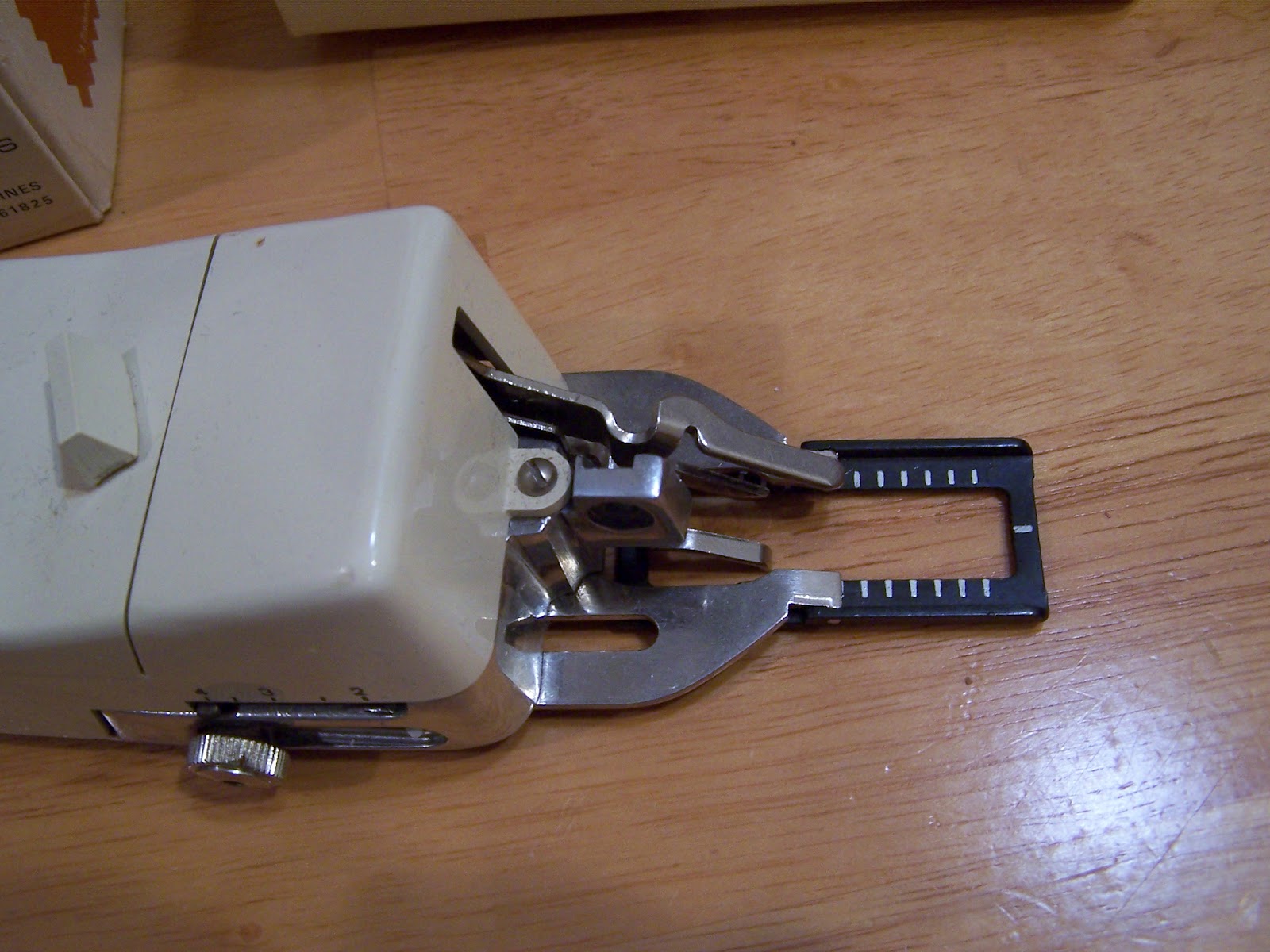 Glady's Gab on Quilts and Quotes: Singer Golden Touch & Sew Model 620 -1966