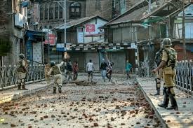 Ravi Speaks:-“ Once got stuck in Curfew in Srinagar-Kashmir”. Ravi Speaks:-“ Once got stuck in Curfew in Srinagar-Kashmir”.