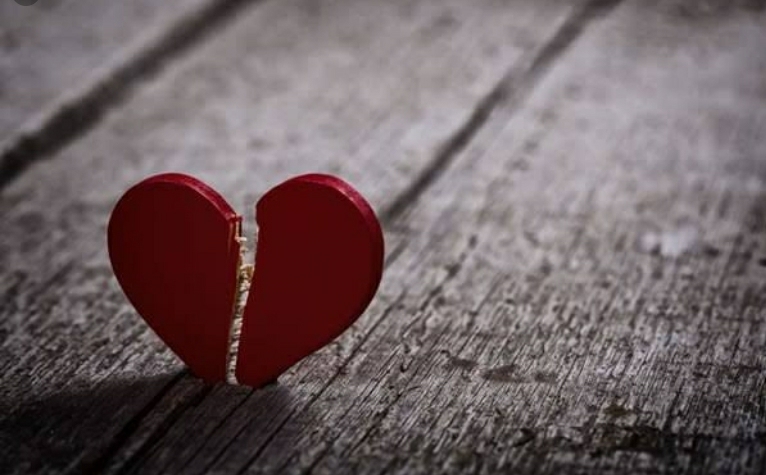 30 Gambar Hati Yang Terluka - Tulisan-Tulisan Kuliahku