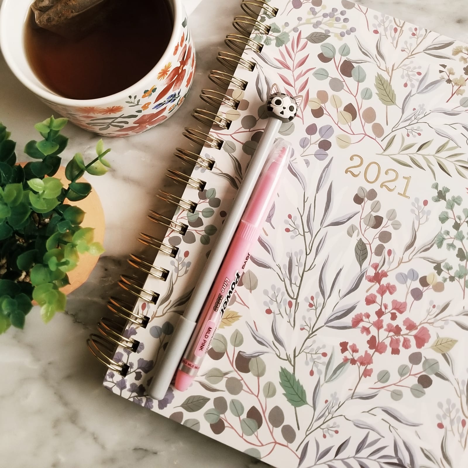 FRINGE 17MonthPlanner 2021 Review Rooting Branches