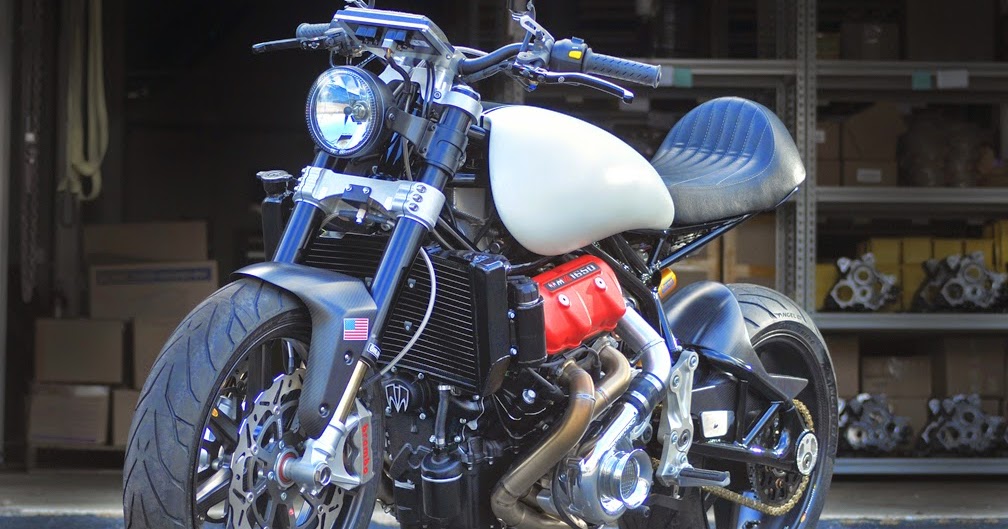 Априлия RSV 1000 кафе рейсер