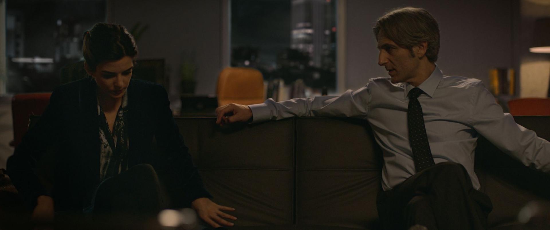 De Tacones y Bolsos diseño independiente CRÓNICA DE UNA TORMENTA