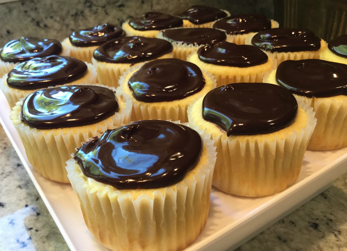 Boston Cream Cupcakes JustOneDonna