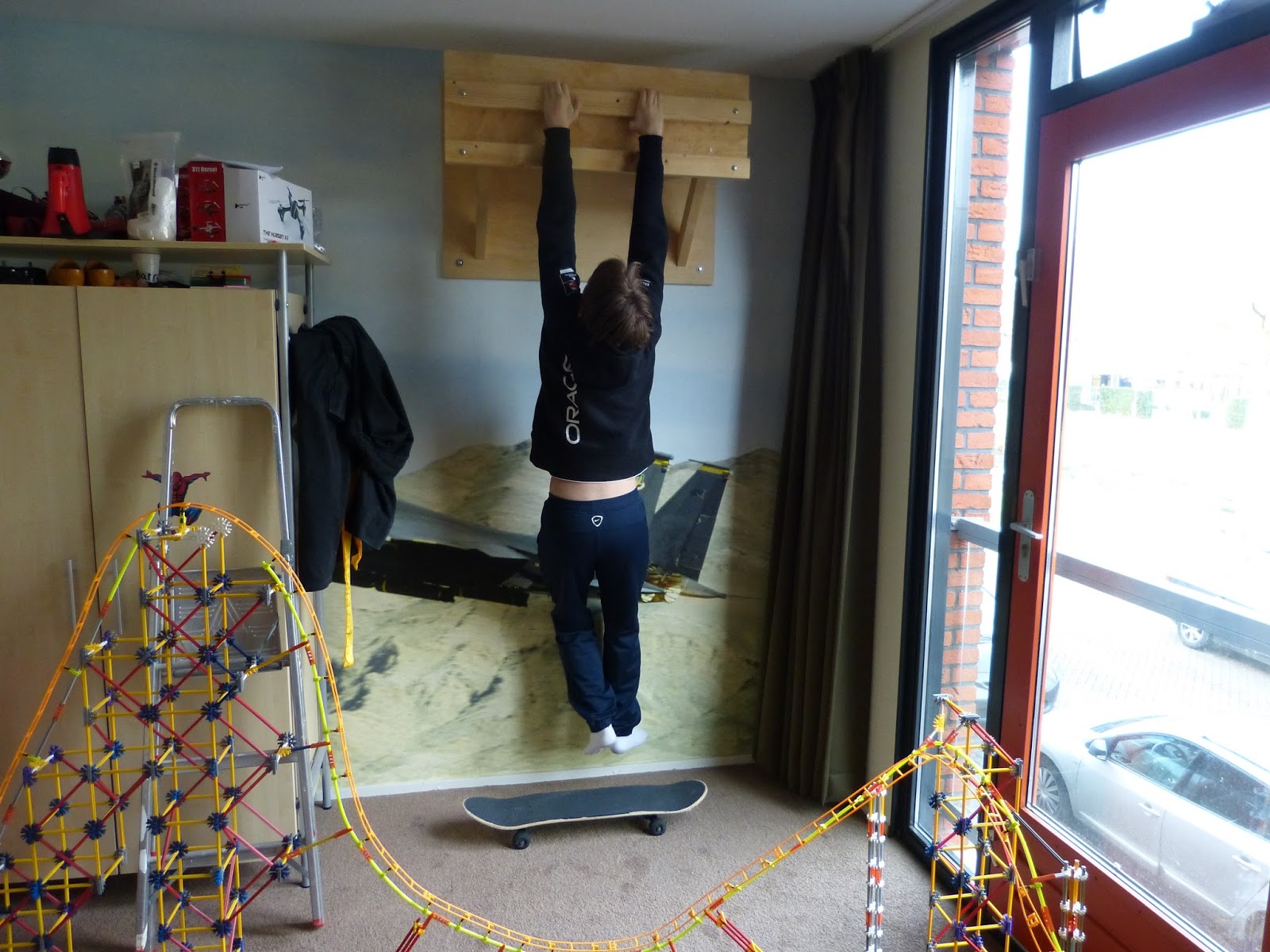 DIY Hangboard (for climbers)