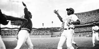 A High Five for Glenn Burke by Phil Bildner HDBP RintoH HighFive 2020 1